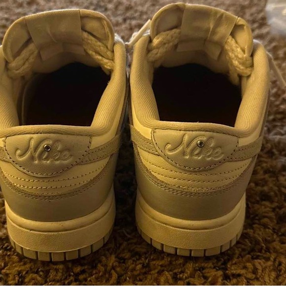Nike Needlework Dunks Size 7.5 - Picture 3 of 4
